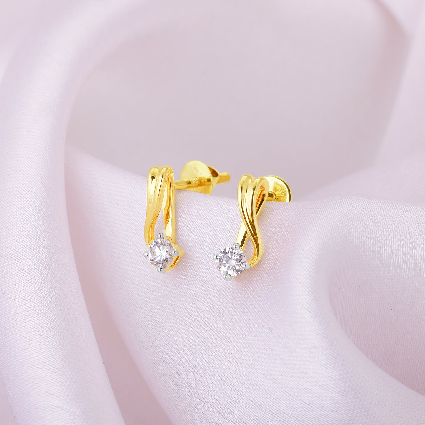 Gold Forever Radiant Solitaire Diamond Earrings