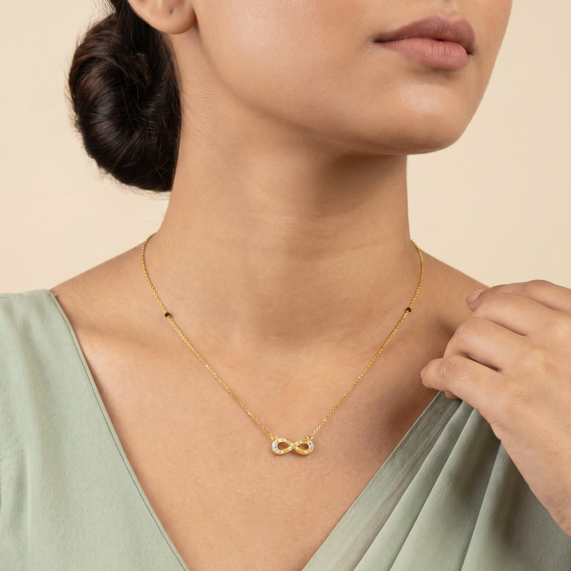 Gold Infini Lumiere Lab Grown Diamond Mangalsutra