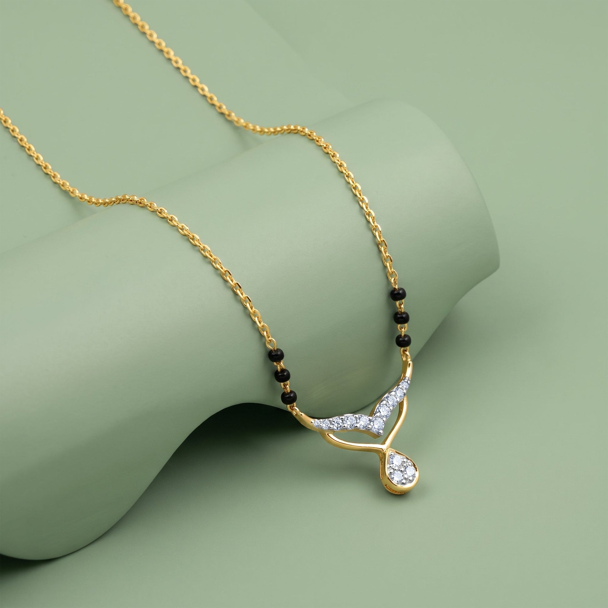 Gold Anant Prem Lab Grown Diamond Mangalsutra