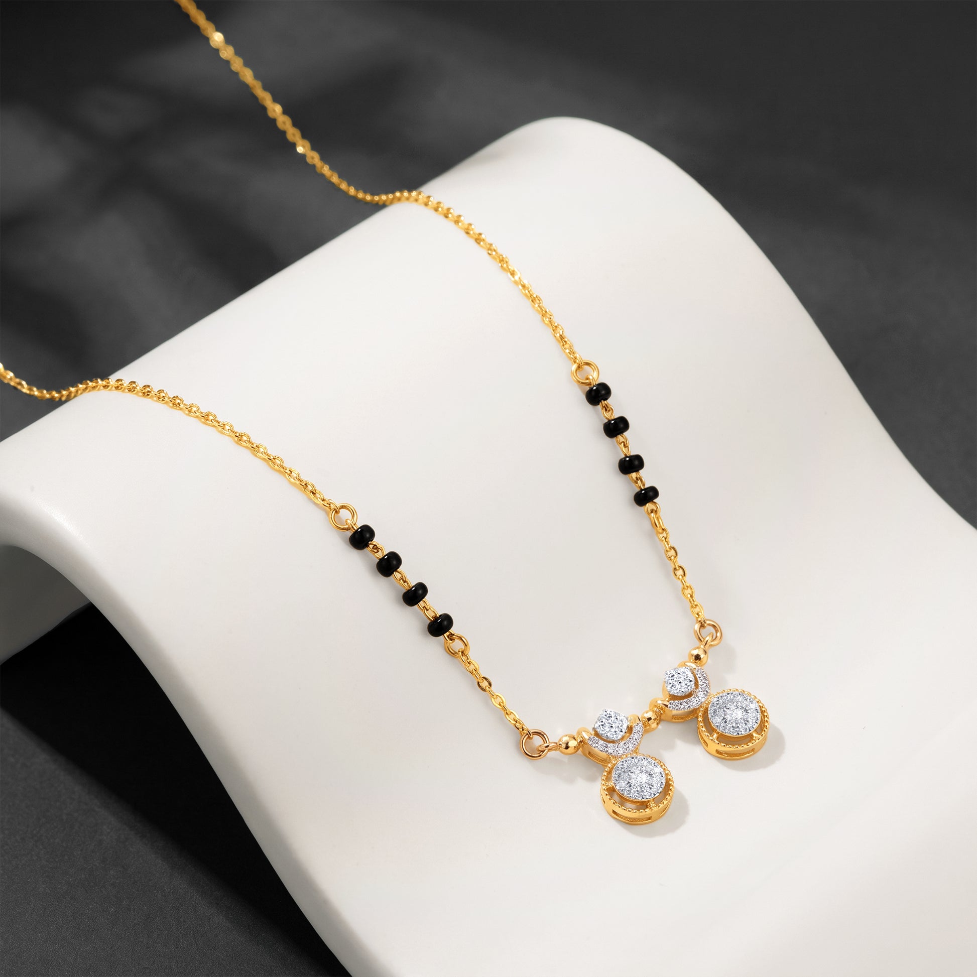 Gold Esha Lab Grown Diamond Mangalsutra