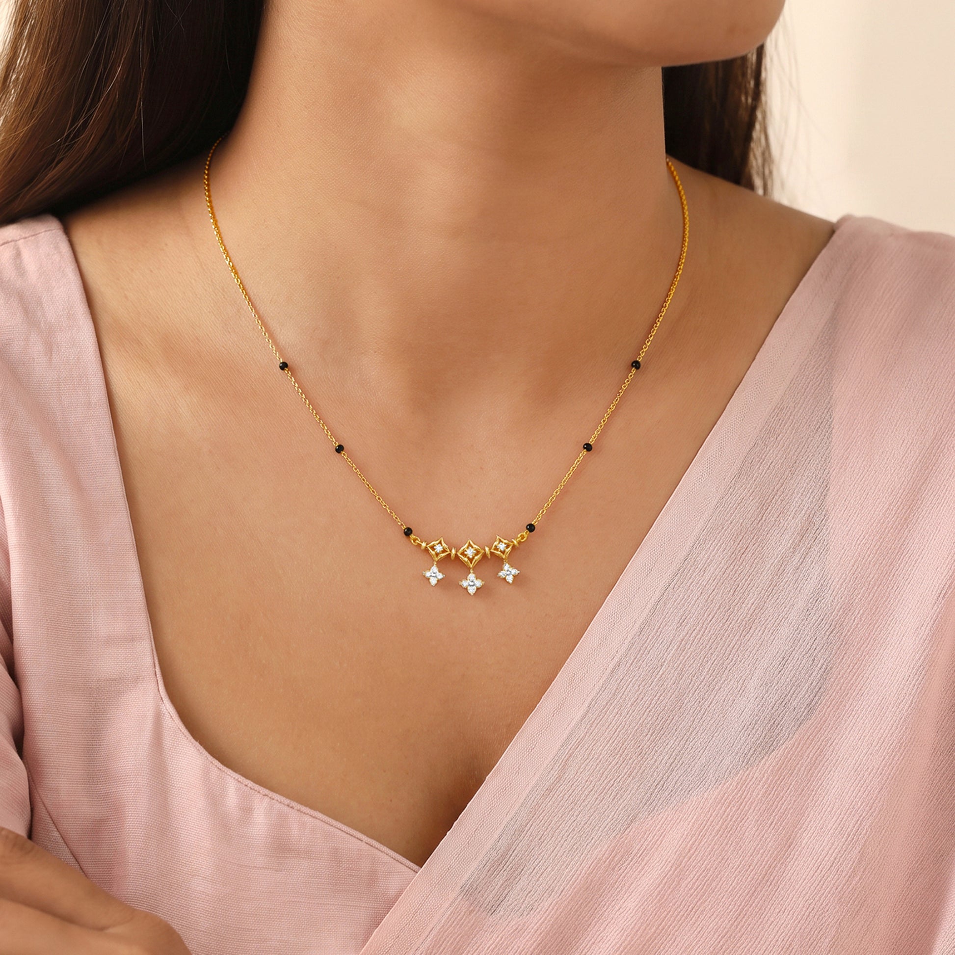 Gold Aarushi Lab Grown Diamond Mangalsutra