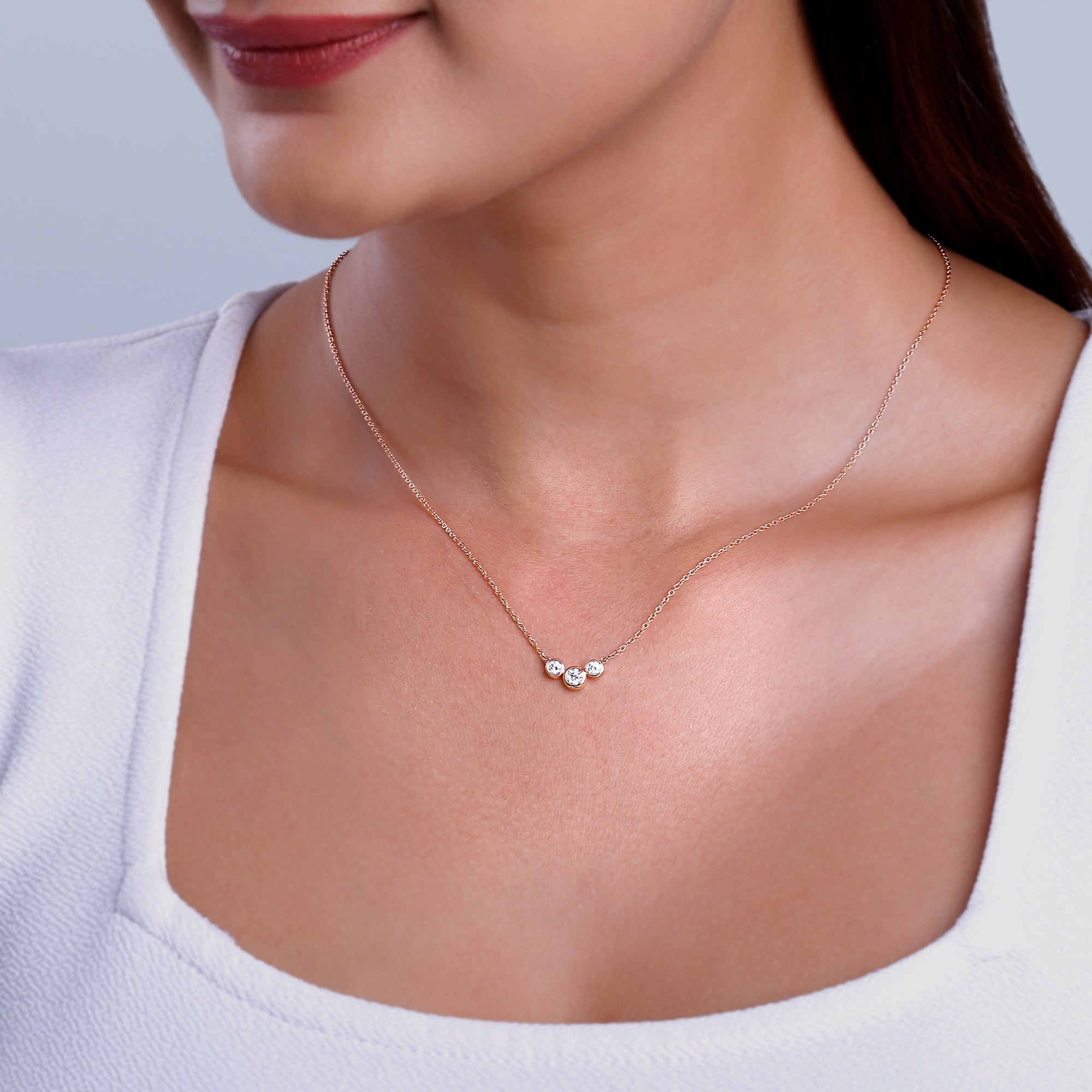 Rose Gold Cercle Diamond Necklace - view 3