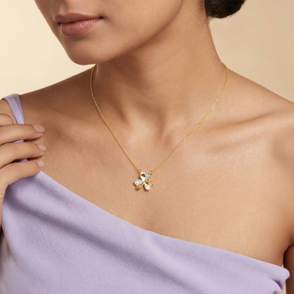 Gold Lumi Fleur Lab Grown Diamond Necklace