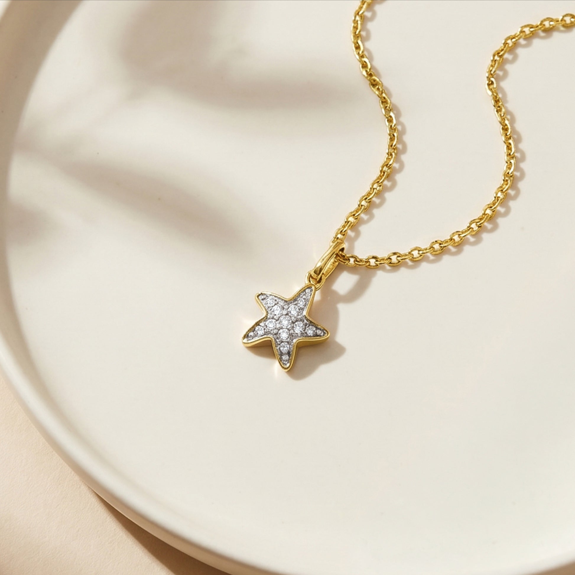 Gold Radiant Aureole Lab Grown Diamond Pendant