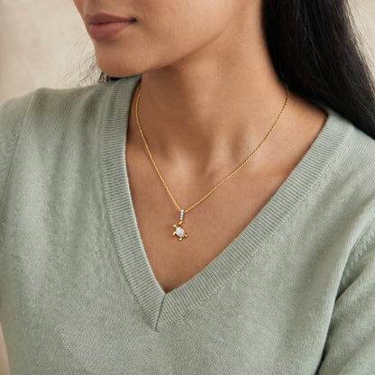 Gold Coastal Tale Lab Grown Diamond Pendant