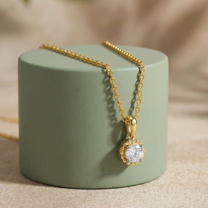 Gold Halo Weave Lab Grown Diamond Pendant