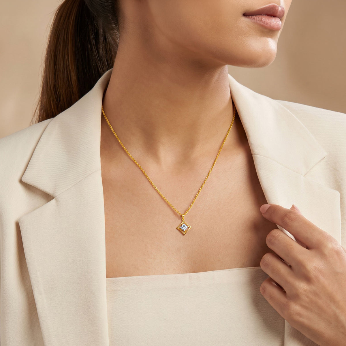 Gold Rekh Lab Grown Diamond Pendant