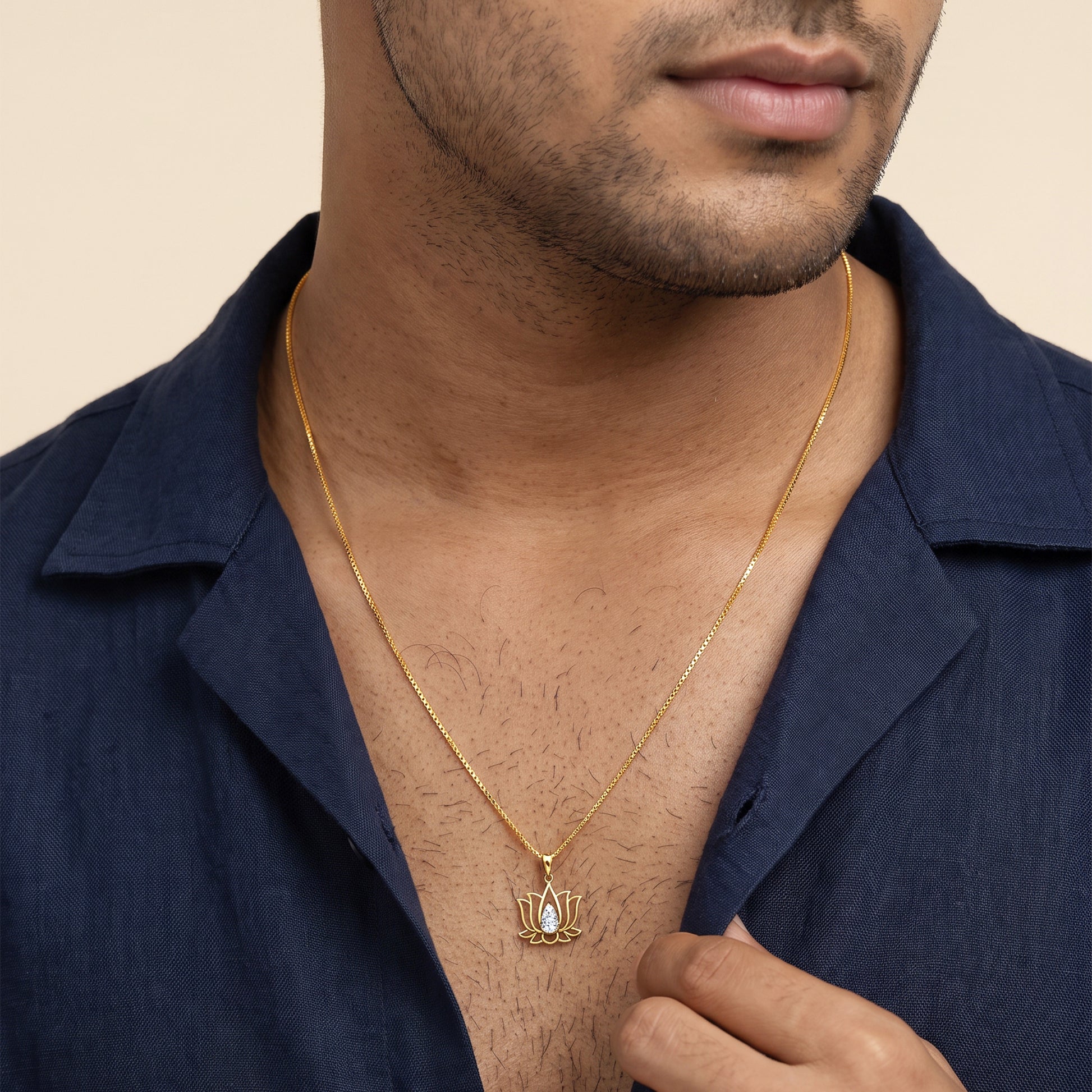 Gold Pankhuri Lab Grown Diamond Convertible Rakhi Pendant