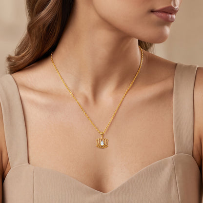 Gold Pankhuri Lab Grown Diamond Pendant