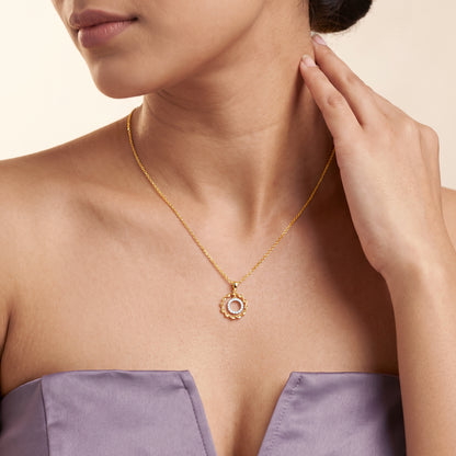 Gold Raksha Vrit Lab Grown Diamond Pendant