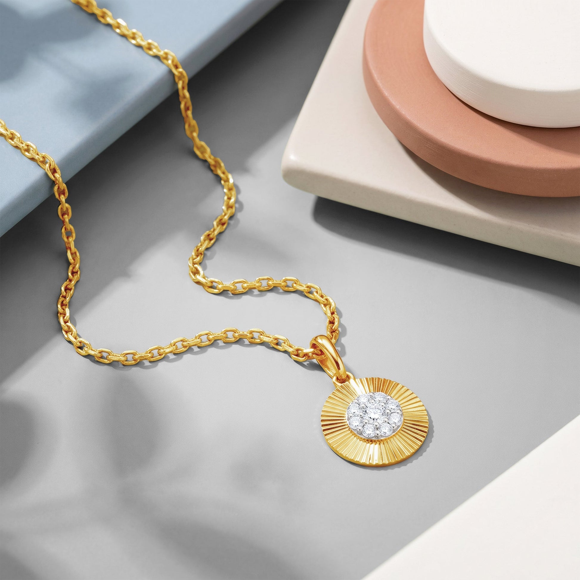 Gold Corielle Lab Grown Diamond Pendant