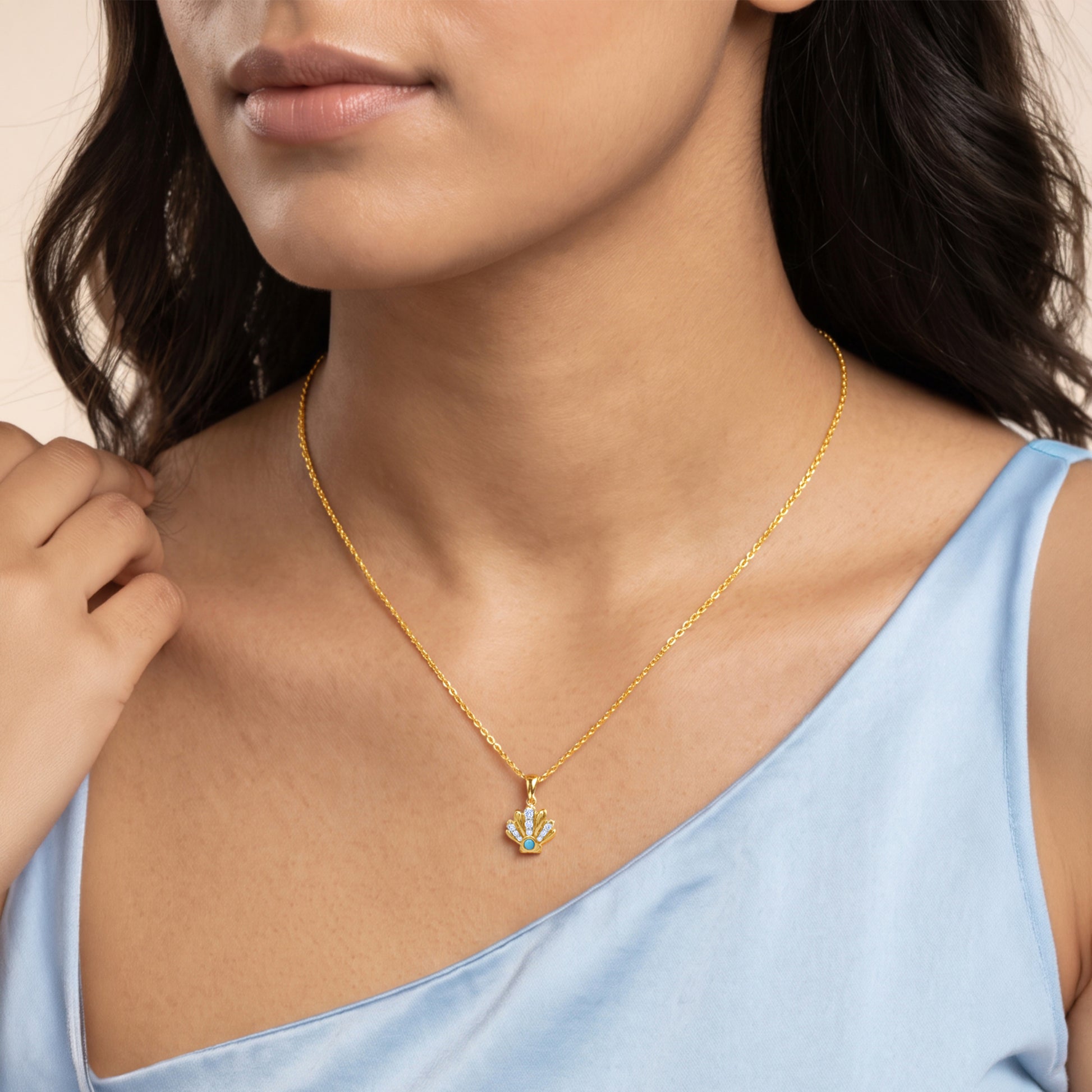 Gold Chandra Lab Grown Diamond Pendant