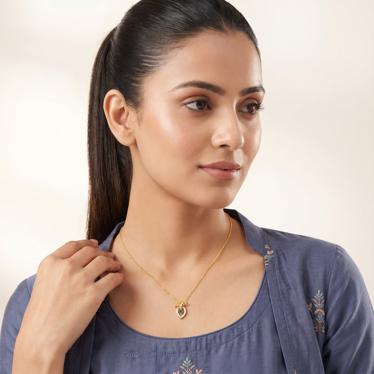 Gold Mohana Murli Lab Grown Diamond Pendant