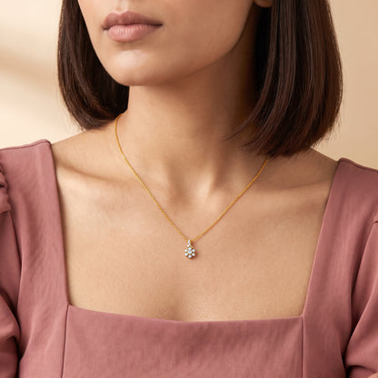 Gold Nightfall Bloom Lab Grown Diamond Pendant