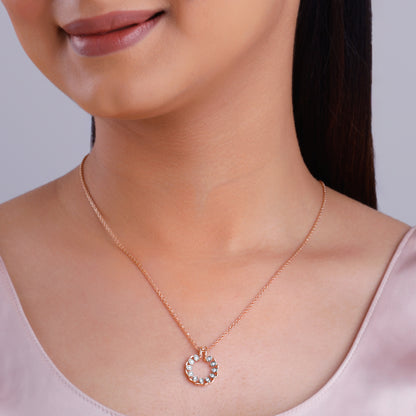 Rose Gold Blooming Lab Grown Diamond Pendant