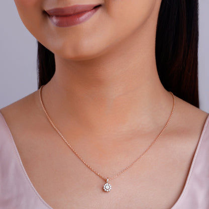 Rose Gold Blooming Lab Grown Diamond Pendant