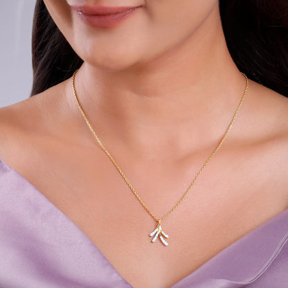 Gold Leafy Lab Grown Diamond Pendant