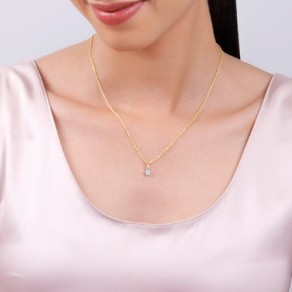 Gold Sleek Lab Grown Diamond Pendant