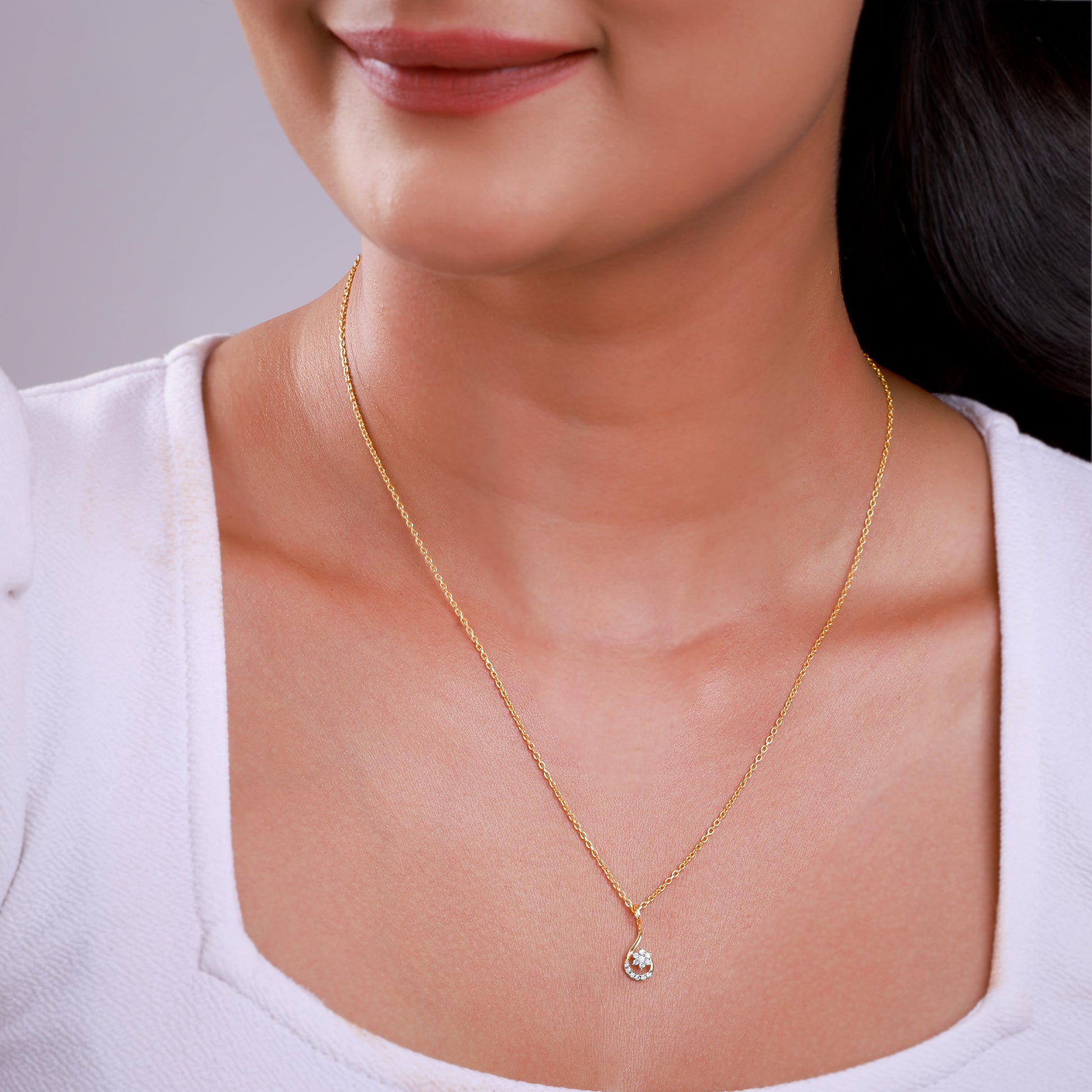 Gold Soléa Lab Grown Diamond Pendant