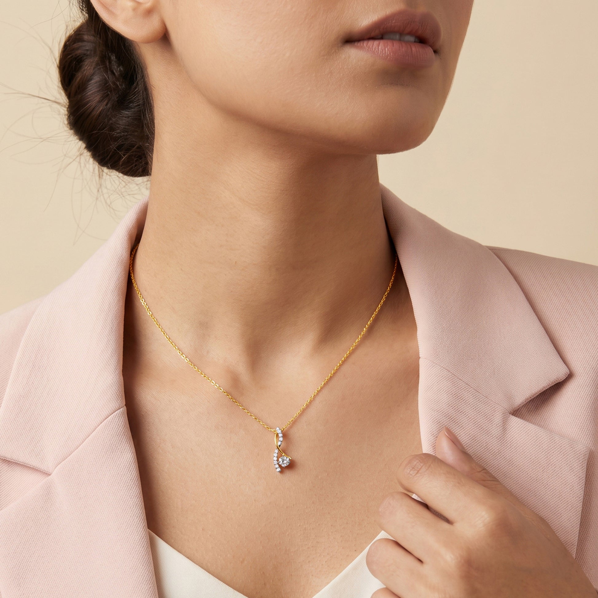 Gold Golden Sway Lab Grown Diamond Pendant