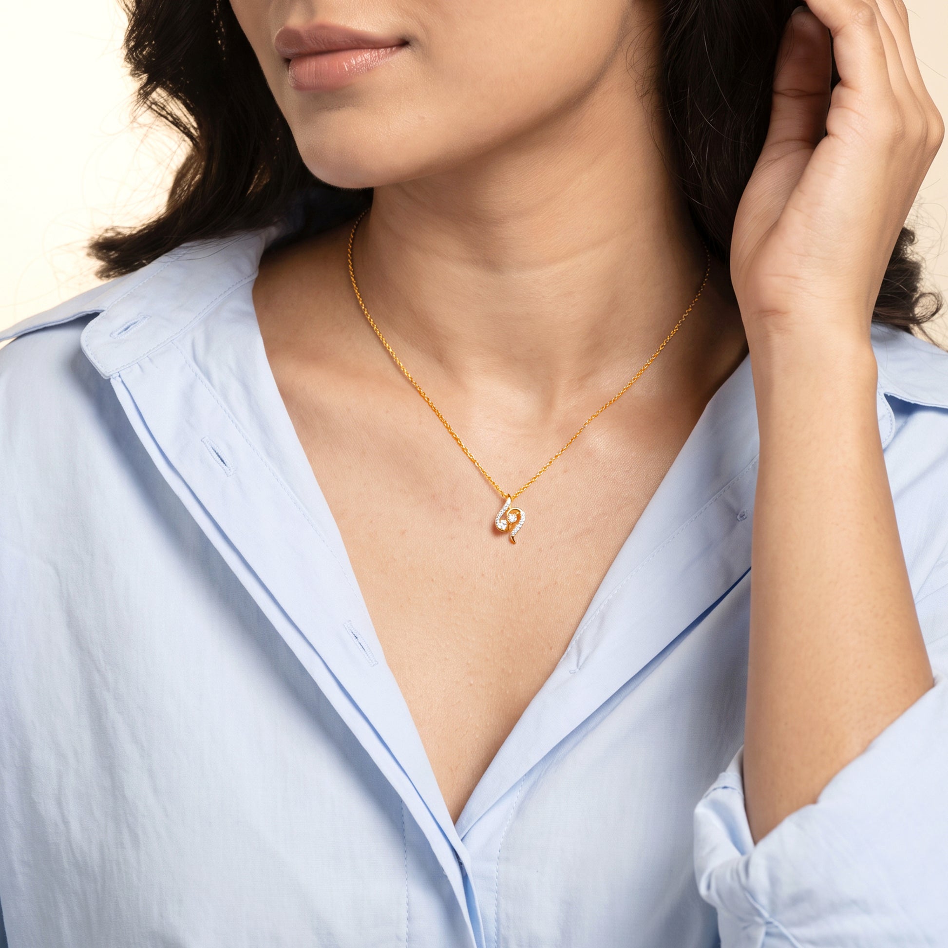 Gold Swan Curve Lab Grown Diamond Pendant