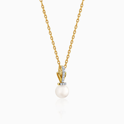Anushka Sharma Gold Preziosa Lab Grown Diamond Pendant