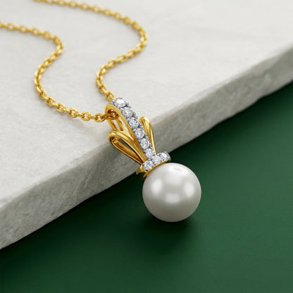 Anushka Sharma Gold Preziosa Lab Grown Diamond Pendant
