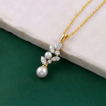 Anushka Sharma Gold Zoya Lab Grown Diamond Pendant