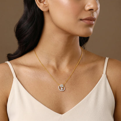 Anushka Sharma Gold Amata Floral Lab Grown Diamond Pendant