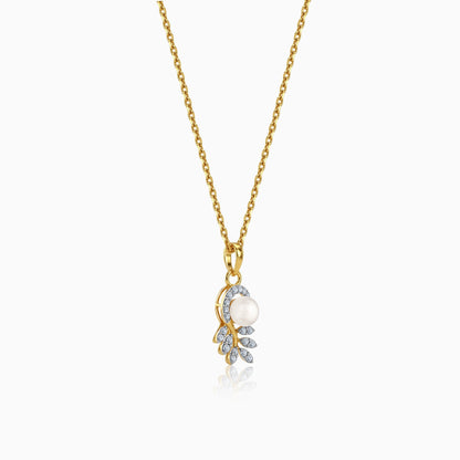 Anushka Sharma Gold Vine of Her Lab grown Diamond Pendant