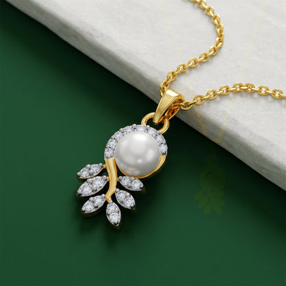 Anushka Sharma Gold Vine of Her Lab grown Diamond Pendant
