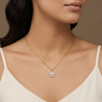 Gold Bloom Bold Lab Grown Diamond Pendant