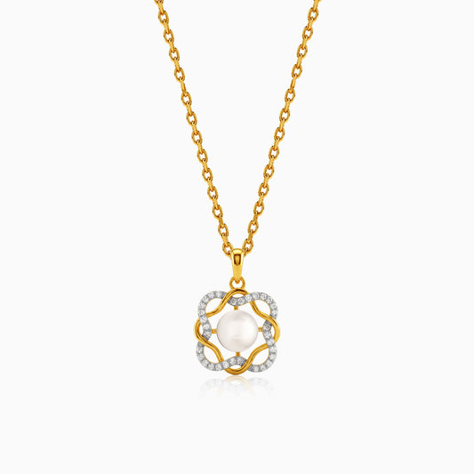 Gold Astral Bloom Lab Grown Diamond Pendant
