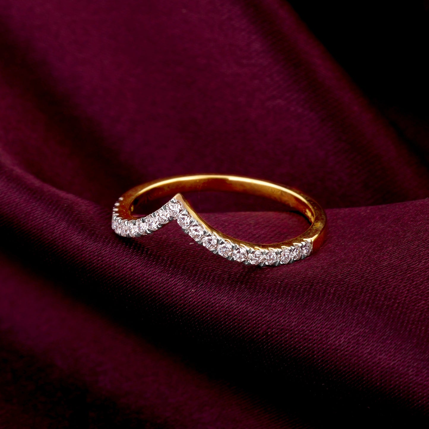Gold Serene Valley Diamond Ring