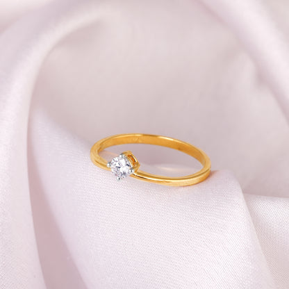 Gold Classic Twinkle Solitaire Diamond Ring