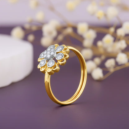Gold Heart Bloom Lab Grown Diamond Ring