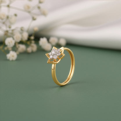 Gold Aurora Star Lab Grown Diamond Ring
