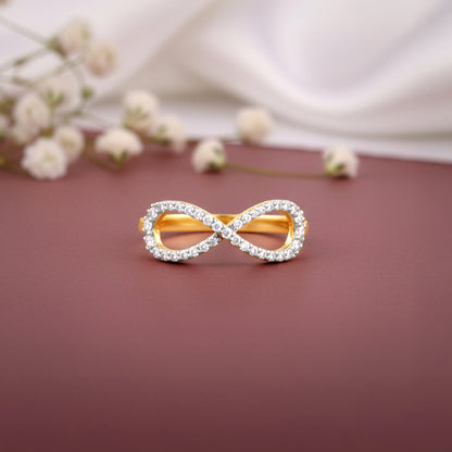 Gold Infinite Glow Lab Grown Diamond Ring