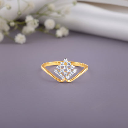 Gold Radiant Reign Lab Grown Diamond Ring