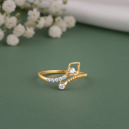 Gold Prism Aura Lab Grown Diamond Ring