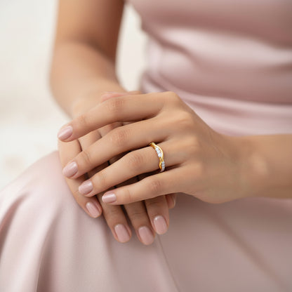 Gold Style Sparkle Lab Grown Diamond Ring