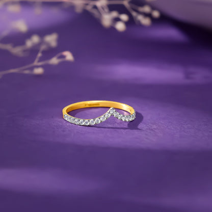 Gold Classic Virtuous Vanki Lab Grown Diamond Ring