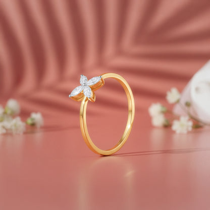 Gold Pure Bloom Lab Grown Diamond Ring