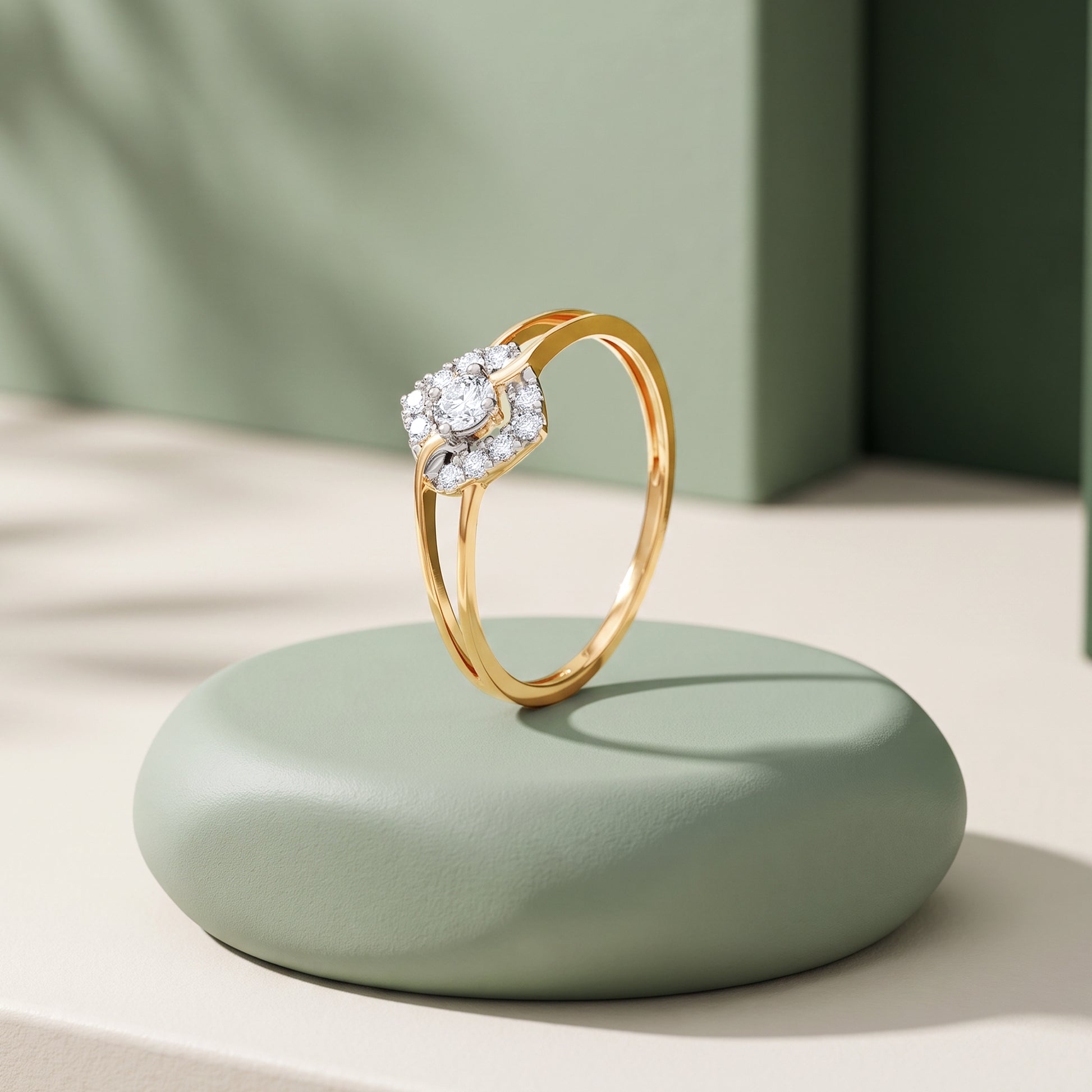 Gold Jardin Royale Lab Grown Diamond Ring (Size 12)