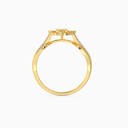 Gold Monumental Elegance Diamond Ring