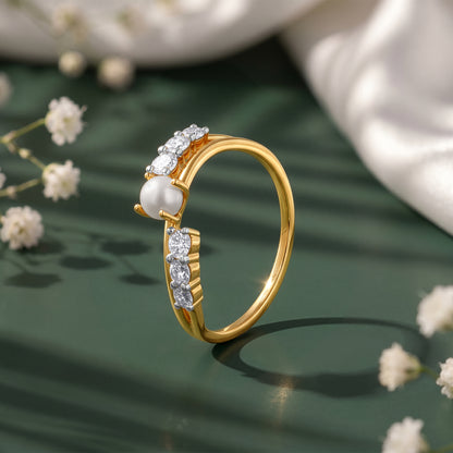 Anushka Sharma Gold Centre of Calm Lab Grown Diamond Ring (Size 12)