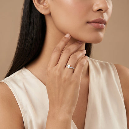 Anushka Sharma Gold Gracieux Shine Lab Grown Diamond Ring (Size 12)