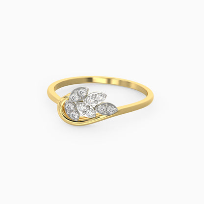 Gold Sparkling Leaf Diamond Ring