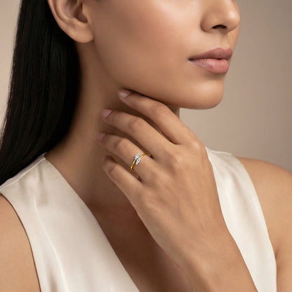 Gold Liora Twist Lab Grown Diamond Ring (Size 12)