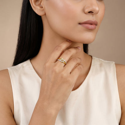 Gold Lumen Gaze Lab Grown Diamond Ring (Size 12)
